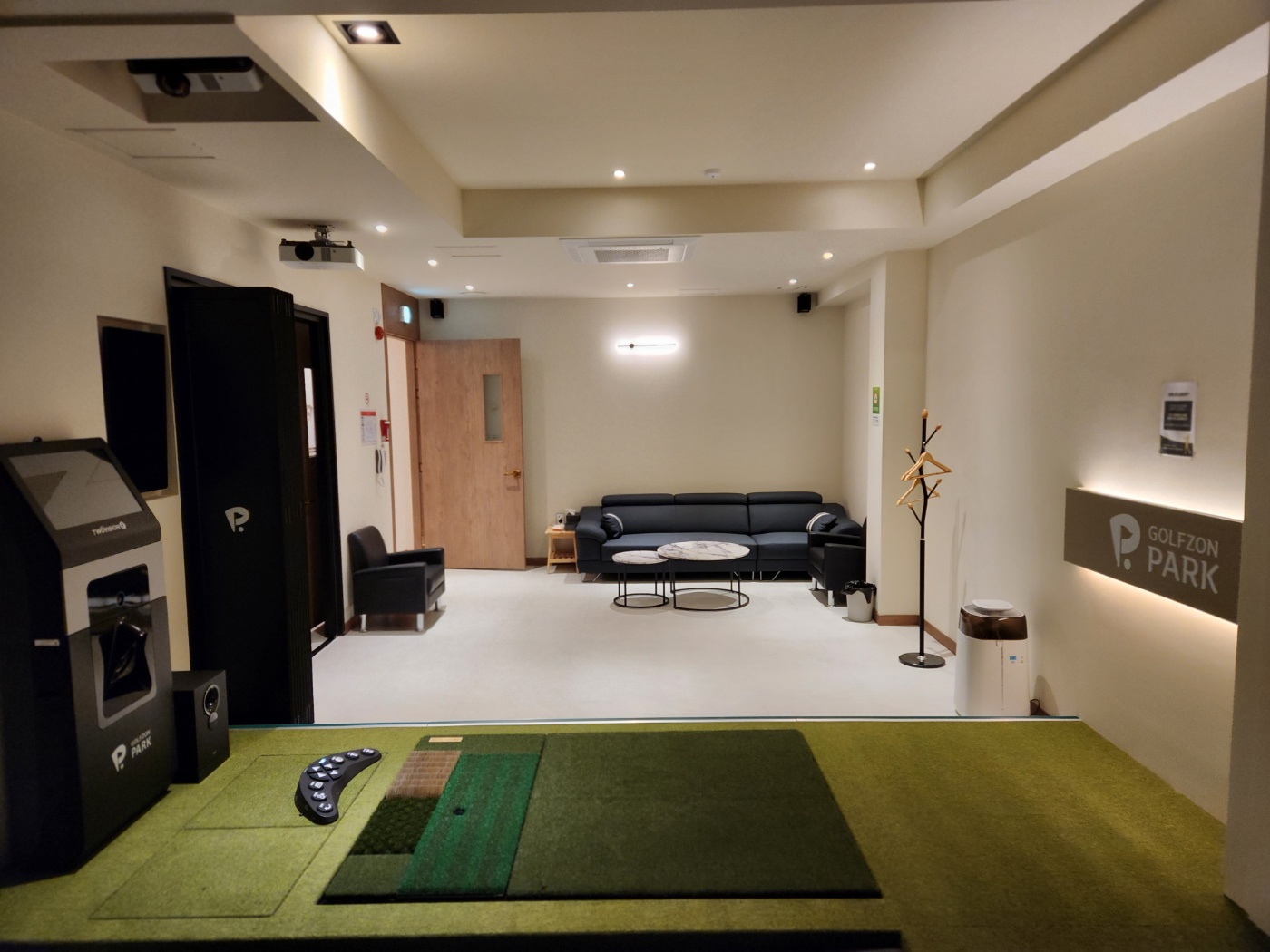 KakaoTalk_20230103_222610749_19.jpg